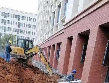 文華經管學部大樓及基礎大樓室外給水安裝工程